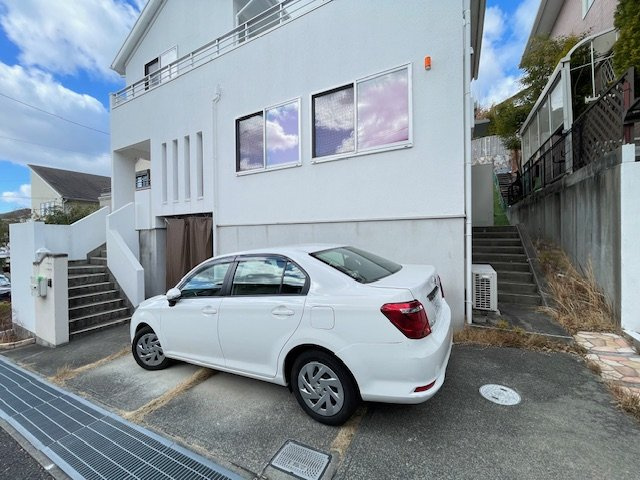 彩都あさぎ2丁目戸建のエントランス