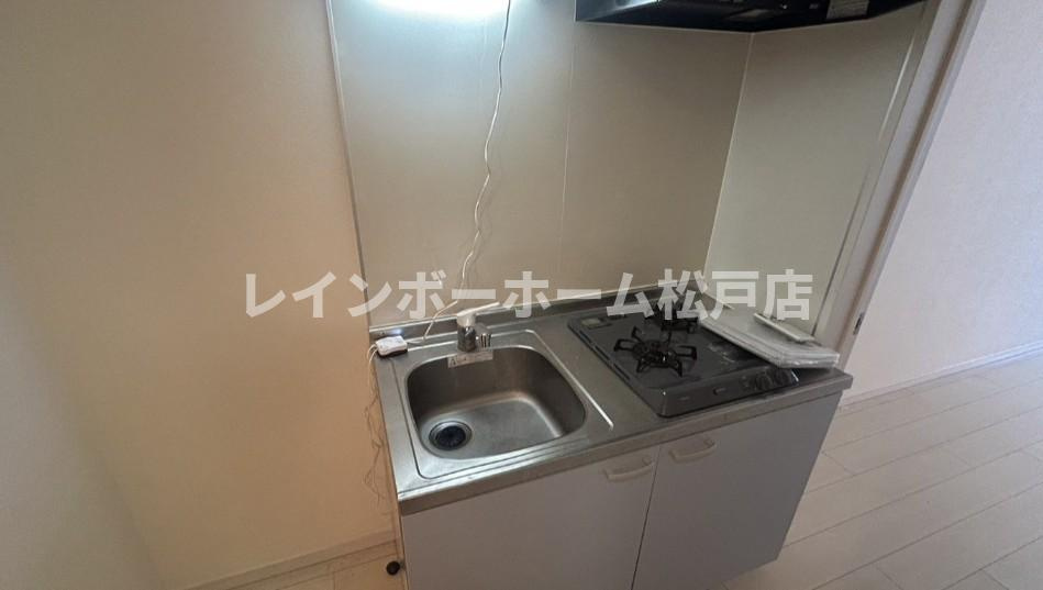 特典：仲介手数料が半額です!!のキッチン