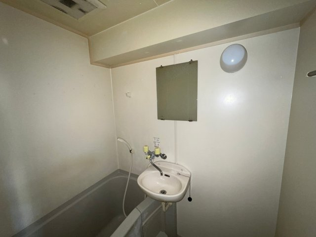 アーバンコンフォート堀江の洗面所