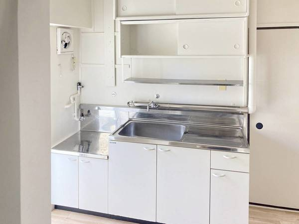 ビレッジハウス見川3号棟のキッチン|ビレッジハウスの同一物件・同一タイプの間取りの写真です