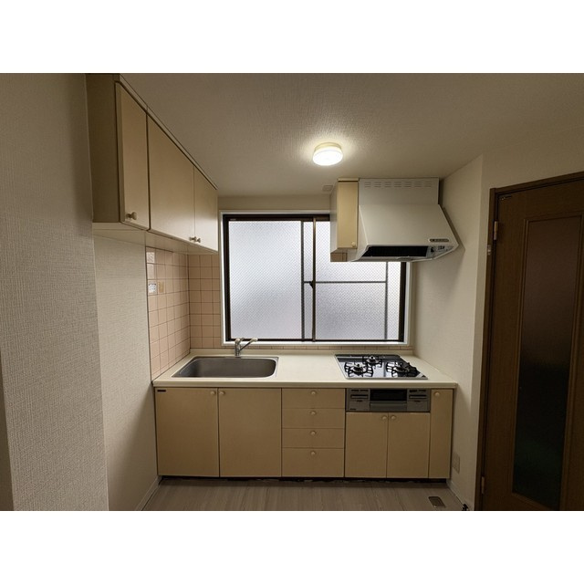 花山ビル