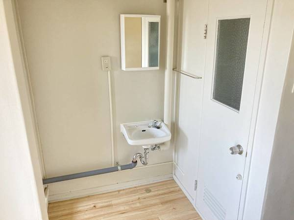 ビレッジハウス見川3号棟の洗面所|ビレッジハウスの同一物件・同一タイプの間取りの写真です