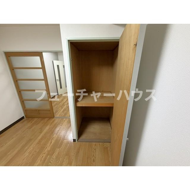プライドタワーの玄関|きれいな玄関です