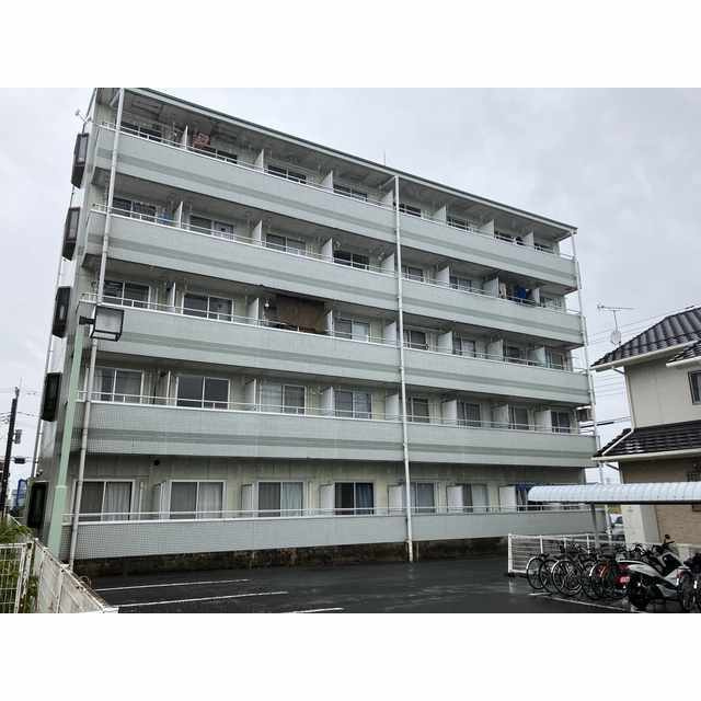 プライドタワーの外観|外観も気になるポイント