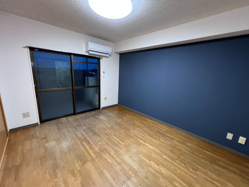 桜川レジデンスの居間・リビング|別部屋参考写真