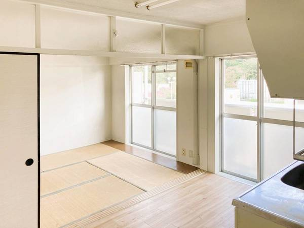 ビレッジハウス岩間1号棟の居間・リビング|ビレッジハウスの同一物件・同一タイプの間取りの写真です