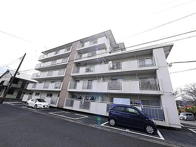 シャトー多賀の外観|きれいな外観です