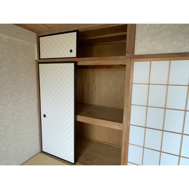 市毛マンションの内装|明るい色調の室内です