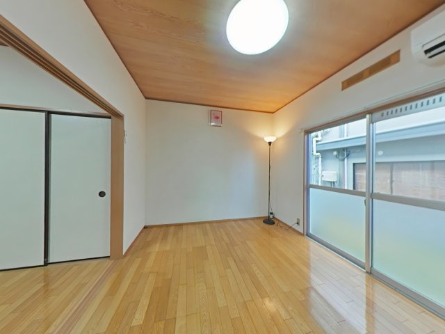 長山アパートの洋室|洋室です