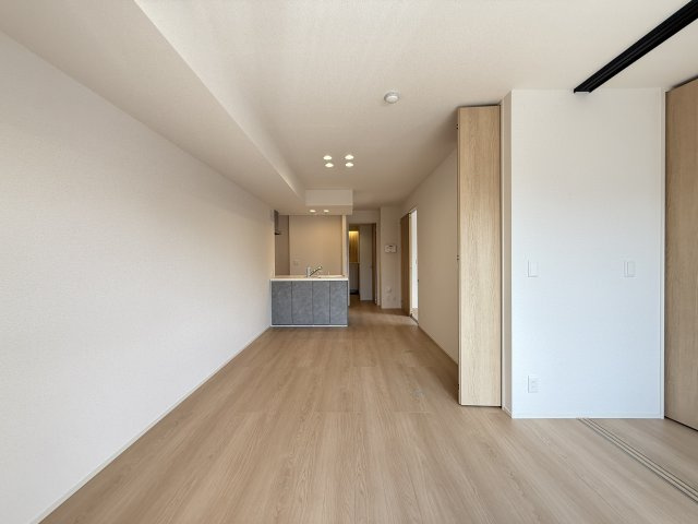 【居間・リビング】 | メゾンルル赤川