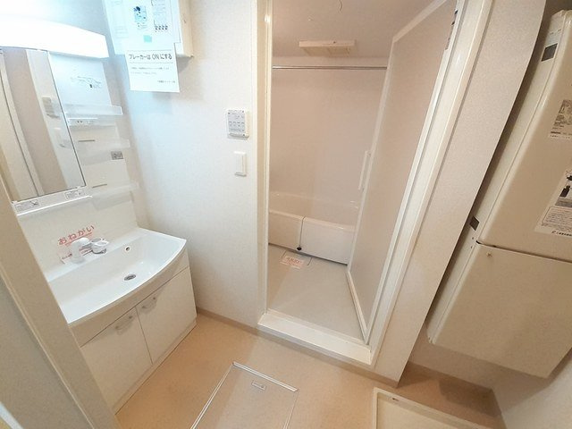 メビウスの洗面所|忙しい朝には欠かせない洗面所です