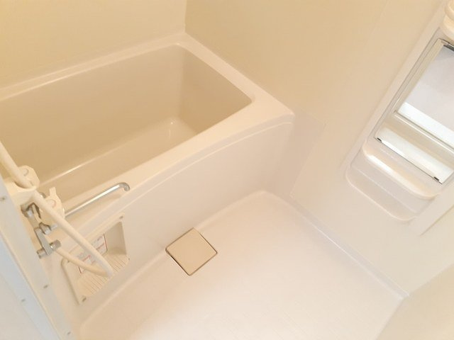 カーサアルバの浴室|お風呂で日々の疲れを落としましょう