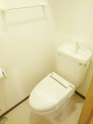 メゾンドソレイユのトイレ|トイレです
