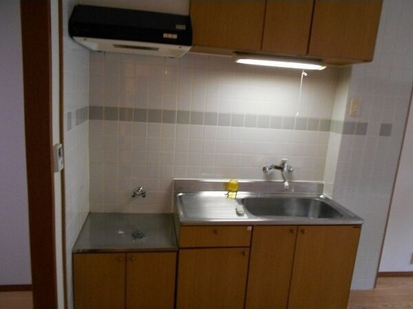 名古屋市千種区春岡通５丁目の賃貸マンションのキッチン