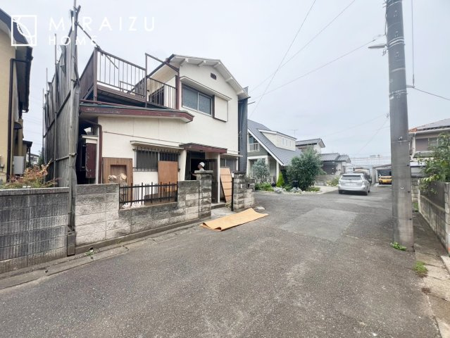【周辺】 | お車の運転に自信のない方でも安心かなと思います。とても解放感があり、日当たりも気持ちよさそうです。