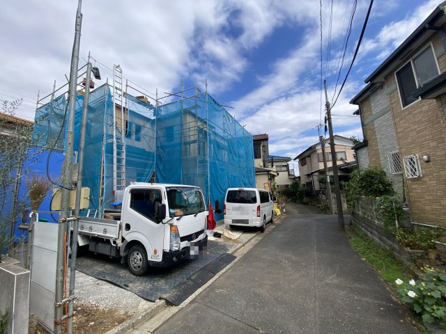 所沢市下安松新築1棟の前面道路含む現地写真