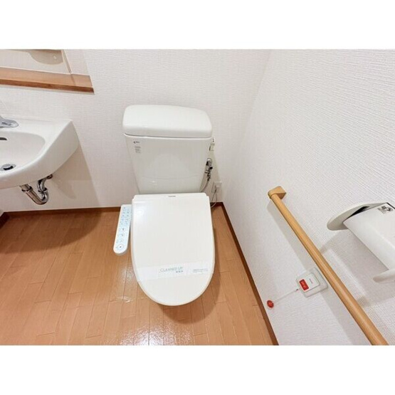 【トイレ】