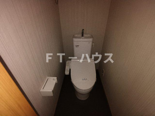船橋市駿河台１丁目のアパートのトイレ