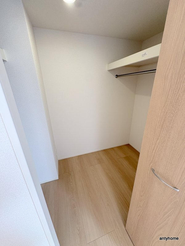 メゾンルル赤川　仲介手数料無料の収納