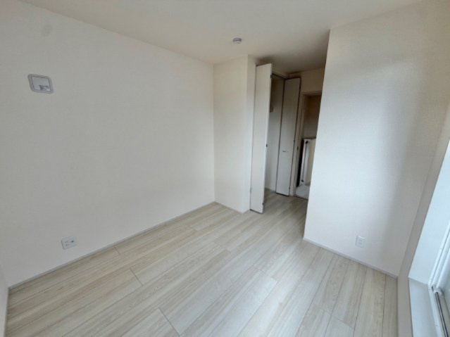 盛岡市山岸２丁目の洋室|シンプルで使いやすい洋室♪ベッドやデスクもレイアウトしやすく、自分らしいお部屋づくりを楽しめます！