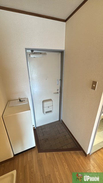 Surplus　One岩田の玄関