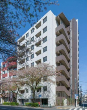 【外観】 | パークキューブ中野North | 鉄筋コンクリート造のがっちりとした建物。