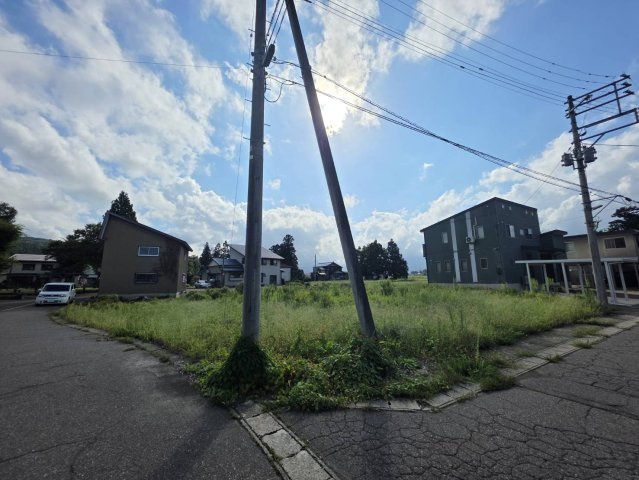 板倉区吉増売地の前面道路含む現地写真