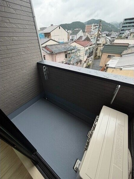 Bristol 山科のバルコニー