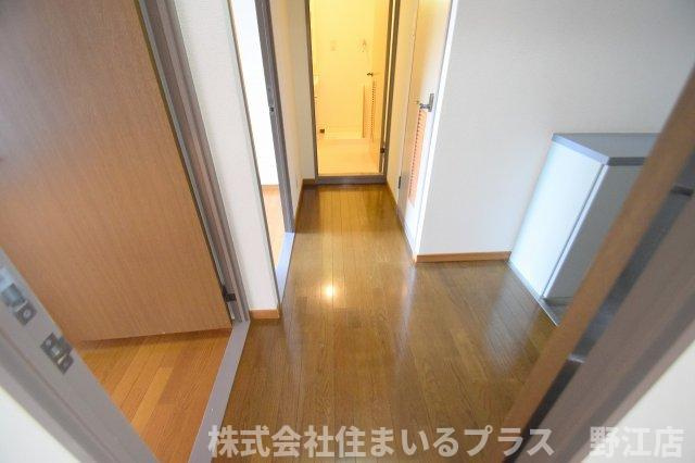 三神マンションの内装