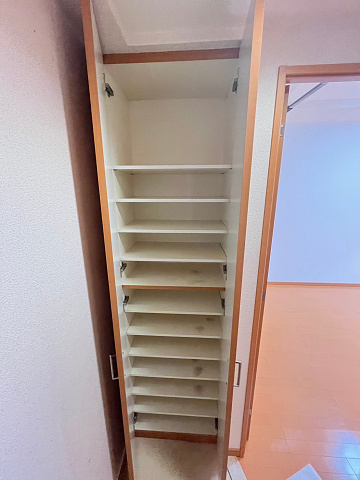 オーキッドレジデンス塚本の収納|十分な収納スペースがあります