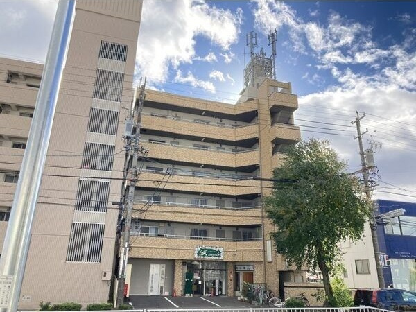 グランクレーア本陣の外観