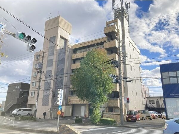 グランクレーア本陣の外観