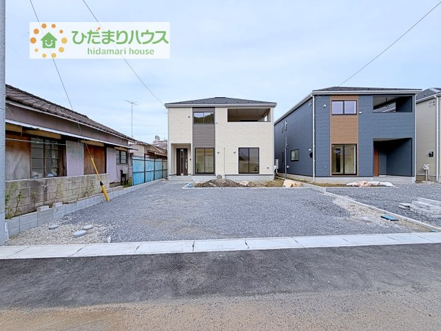 【駐車場】 | 土浦市小松第7　新築戸建　5号棟 | マイホームなら駐車場代がかかりません！しかも、自宅の駐車場で洗車ができます！今までコイン洗車に行っていた手間も省けて、節約にもつながります(^^♪