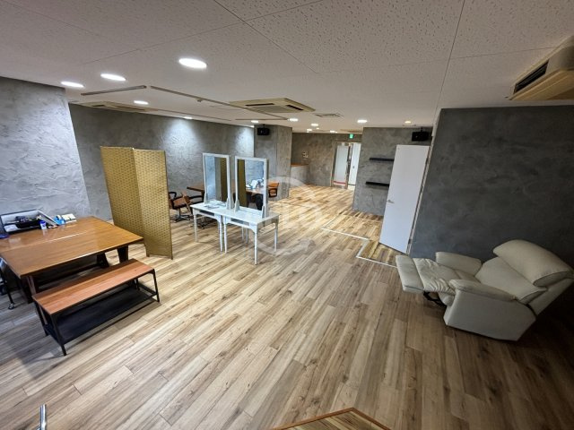 ZELKOVA+Quattroの居間・リビング|ZELKOVA+Quattro