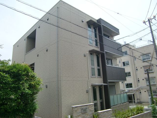 ラフォレア甲南山手の外観