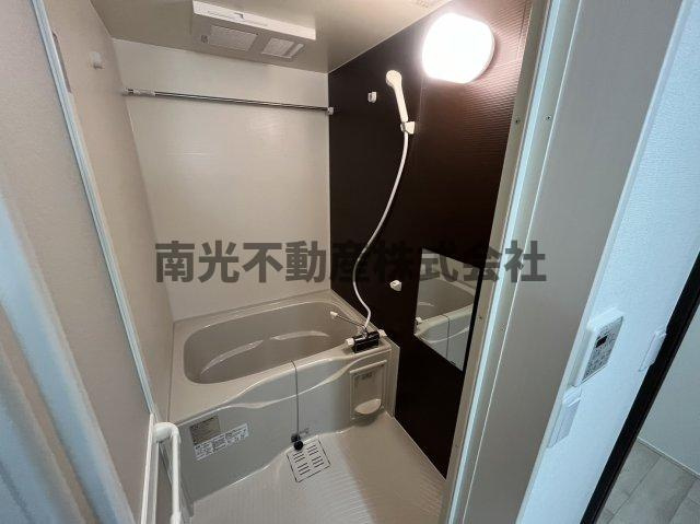 フジパレス俊徳道の浴室