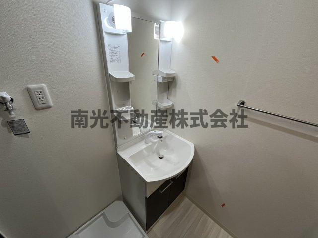 フジパレス俊徳道の独立洗面台