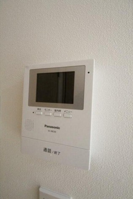 【セキュリティ】 | K’sヴィラ中野A | モニター付きインターホンで防犯面も安心です！
