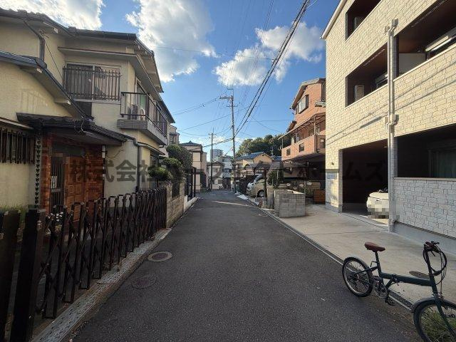 ボヌール宮之阪の周辺