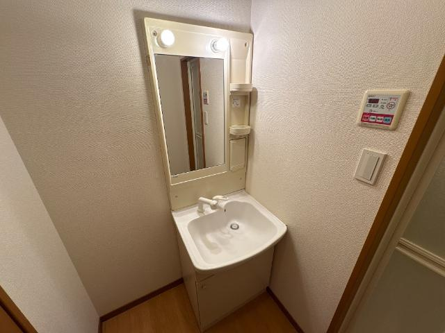 ＳｕｎＦｏｒｅｓｔの洗面所|シャンプードレッサー
