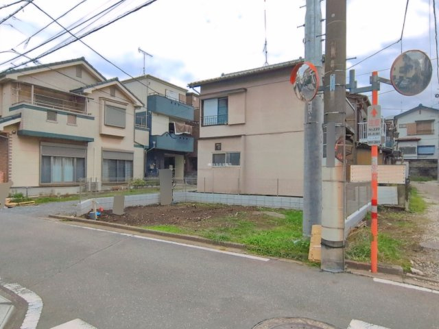 ふじみ野市北野２丁目の新築一戸建の前面道路含む現地写真