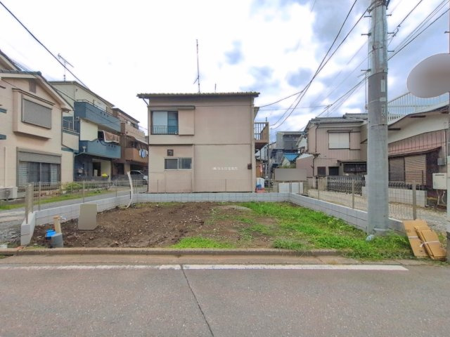 ふじみ野市北野２丁目の新築一戸建の外観|スーパーやファッション、グルメ、病院や郵便局なども揃ったイオンタウンふじみ野が徒歩圏内にあり生活利便性◎！
