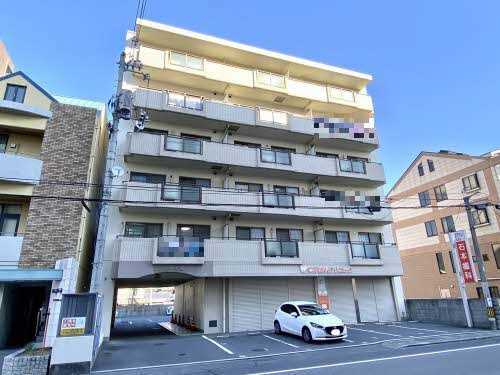 クレスト木屋の外観