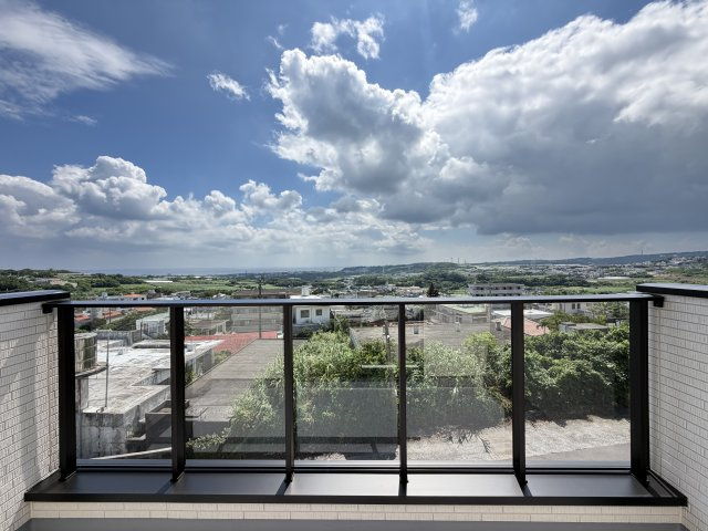 南城市玉城前川（全3棟）2号棟の展望|2号棟　バルコニーからの眺望♪
