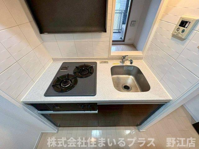 クレアート大阪トゥールビヨンのキッチン