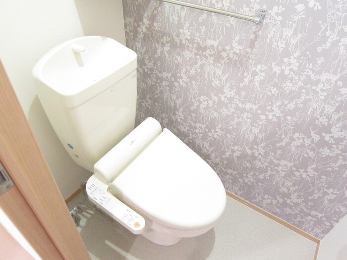 セントラル住吉 Ｂのトイレ|温水洗浄暖房便座付トイレ