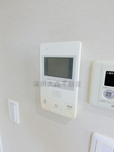 ロータス糀谷の設備|TVモニター付オートロック　インタ―ホン