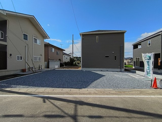 クレイドルガーデン高崎市吉井町神保第2の前面道路含む現地写真|現地撮影