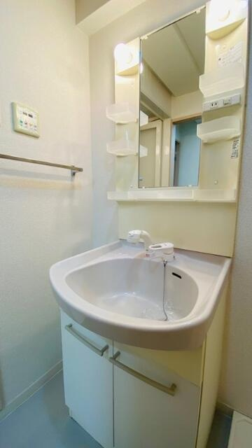 コントライの洗面所