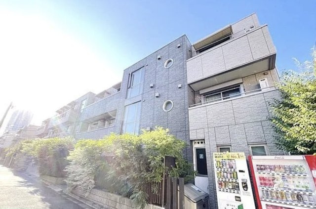 グランシャリオ弐番館の外観